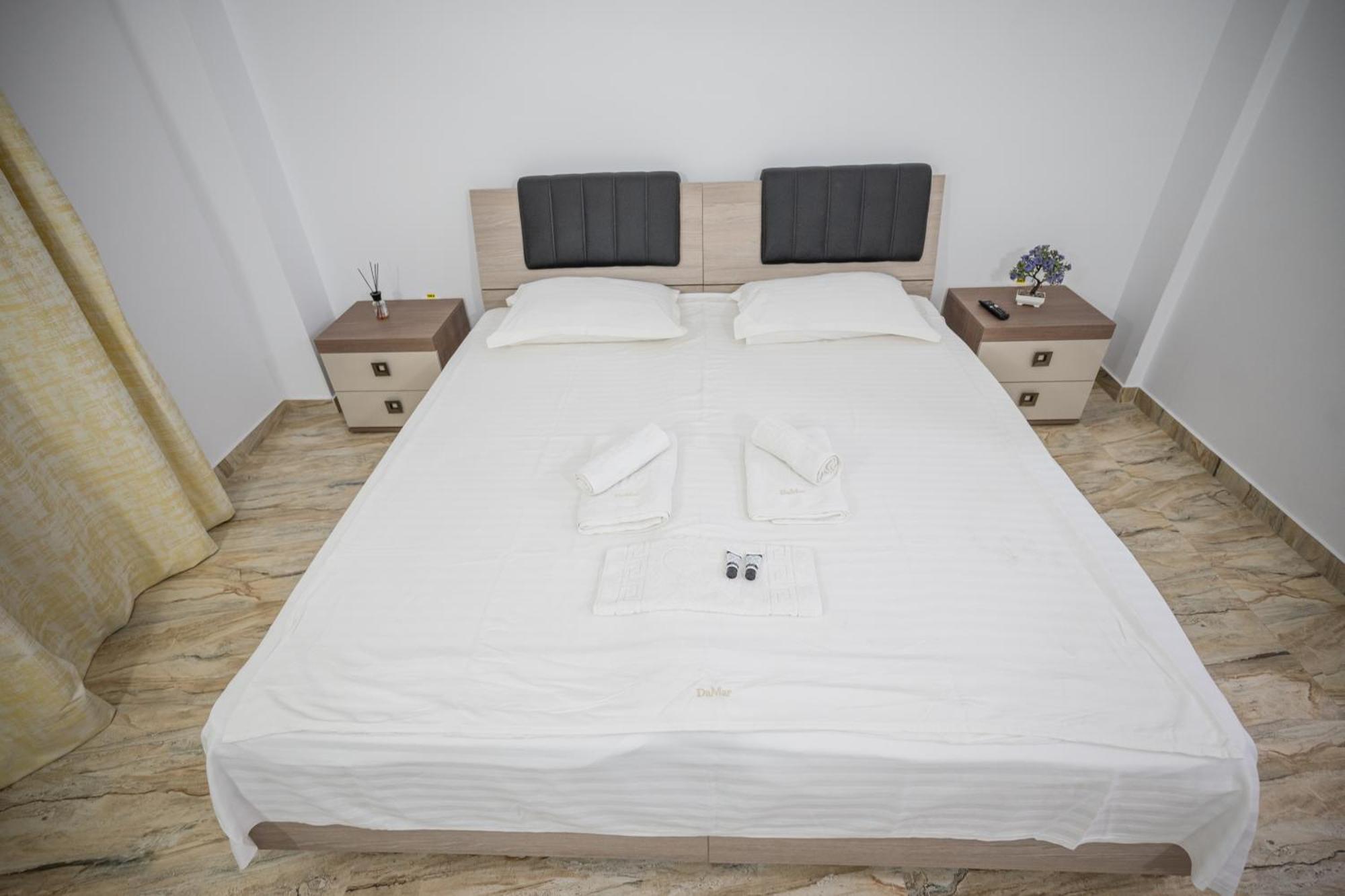 Hotel Damar Costinesti Esterno foto