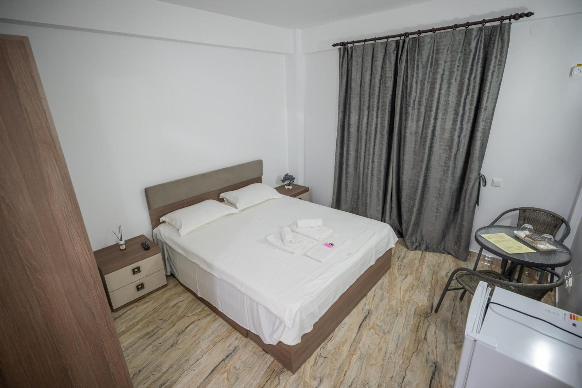 Hotel Damar Costinesti Esterno foto