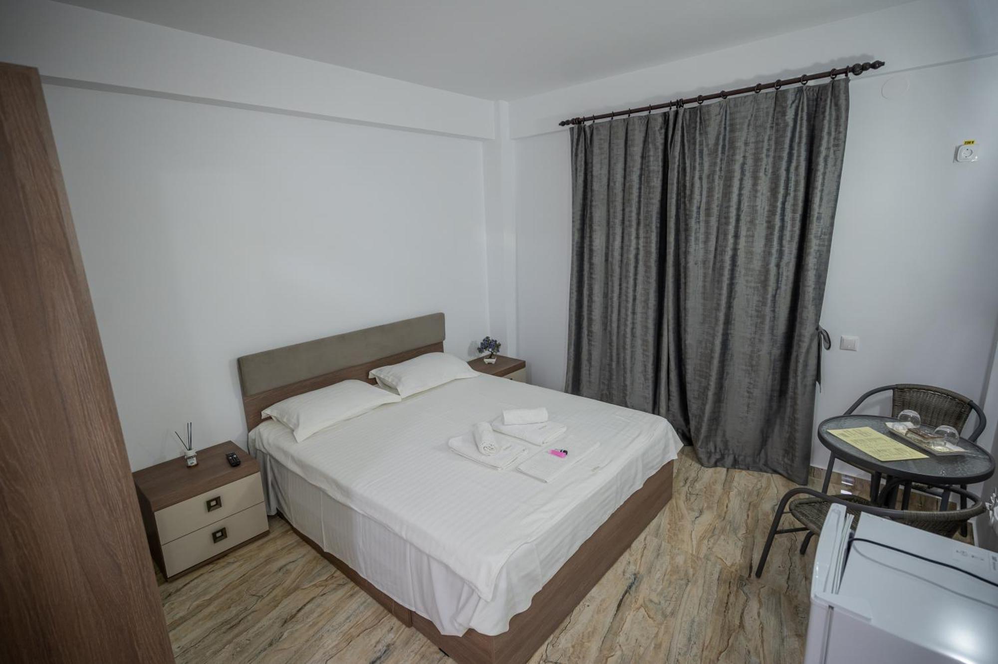 Hotel Damar Costinesti Esterno foto