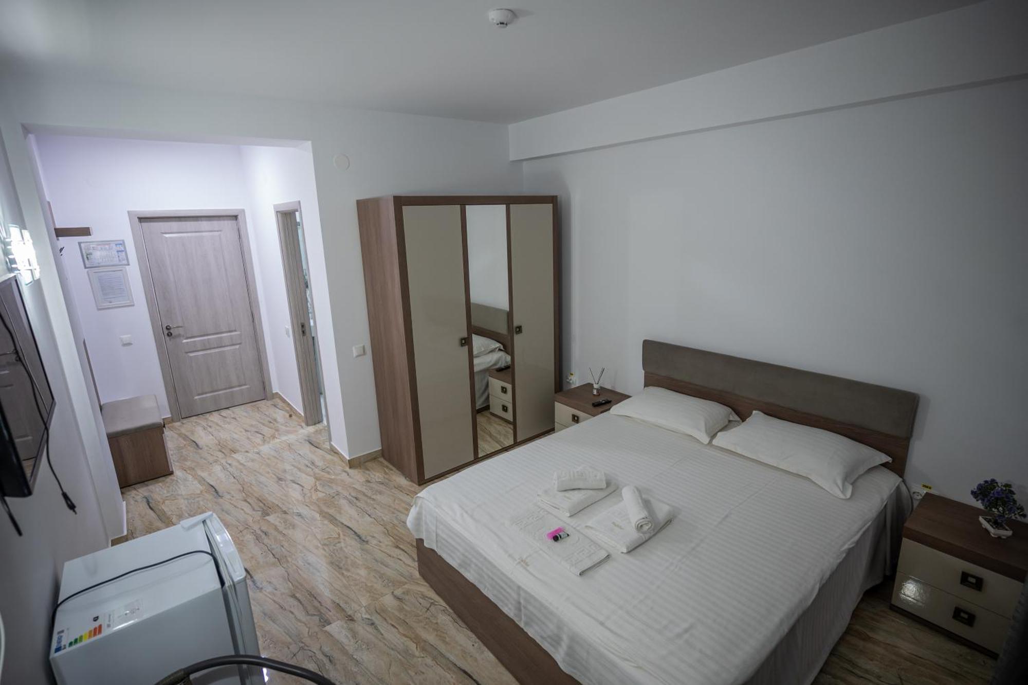 Hotel Damar Costinesti Esterno foto