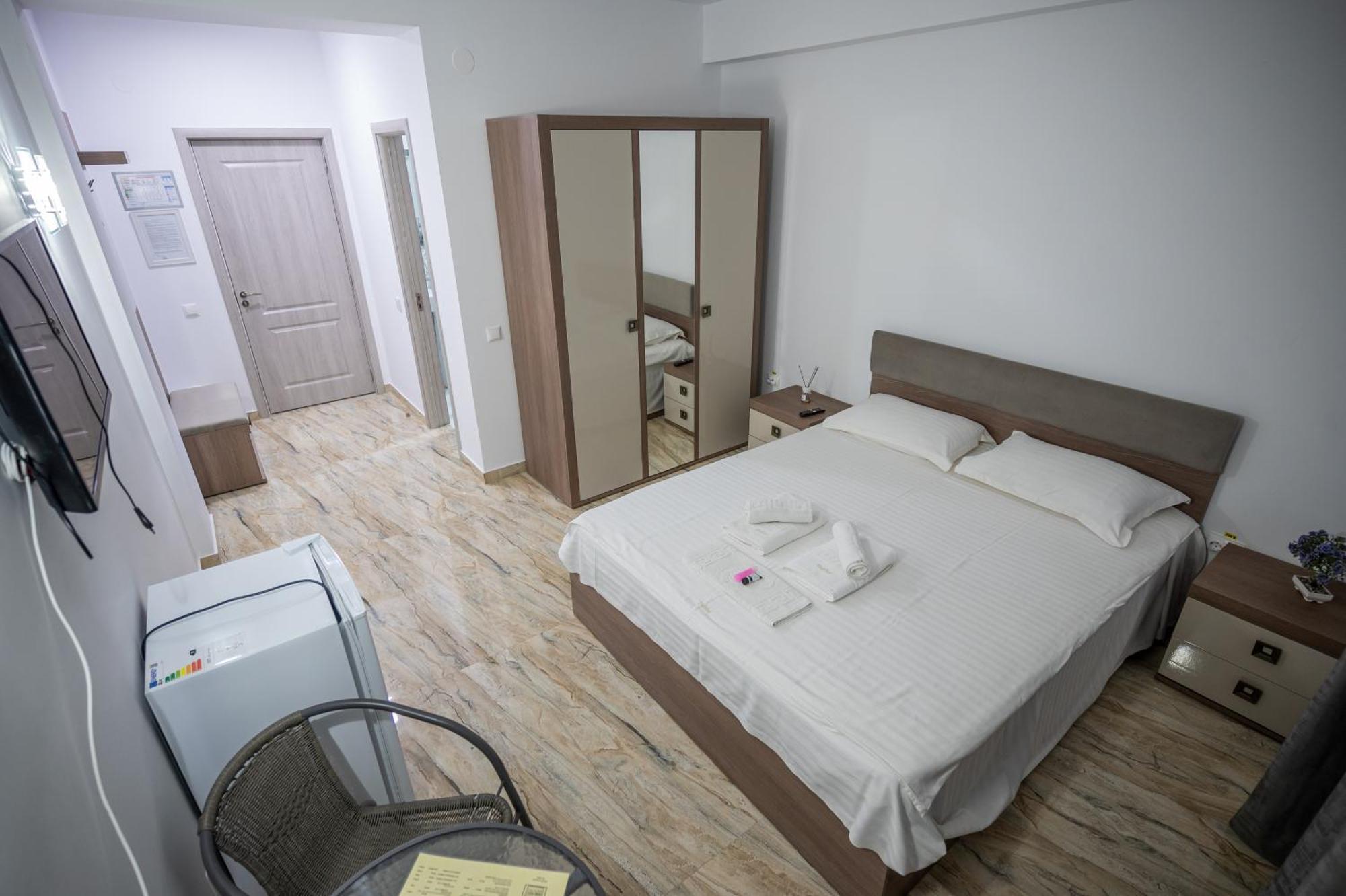 Hotel Damar Costinesti Esterno foto