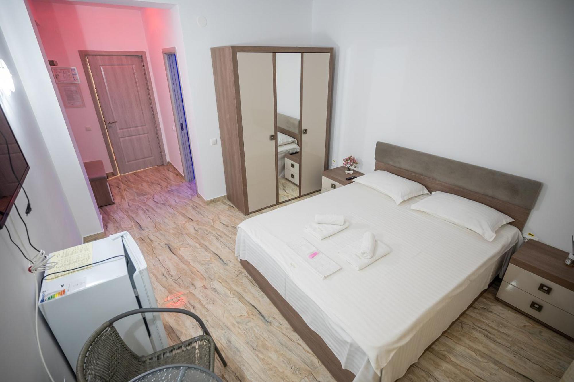 Hotel Damar Costinesti Esterno foto