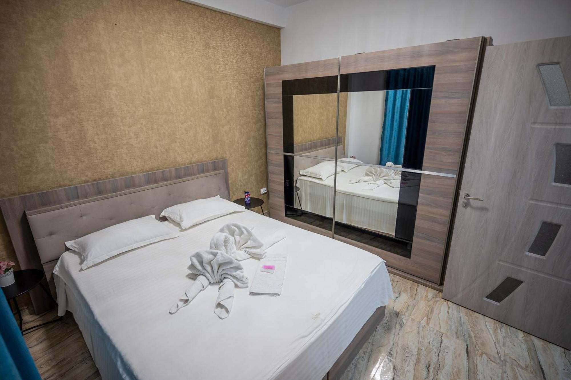 Hotel Damar Costinesti Esterno foto