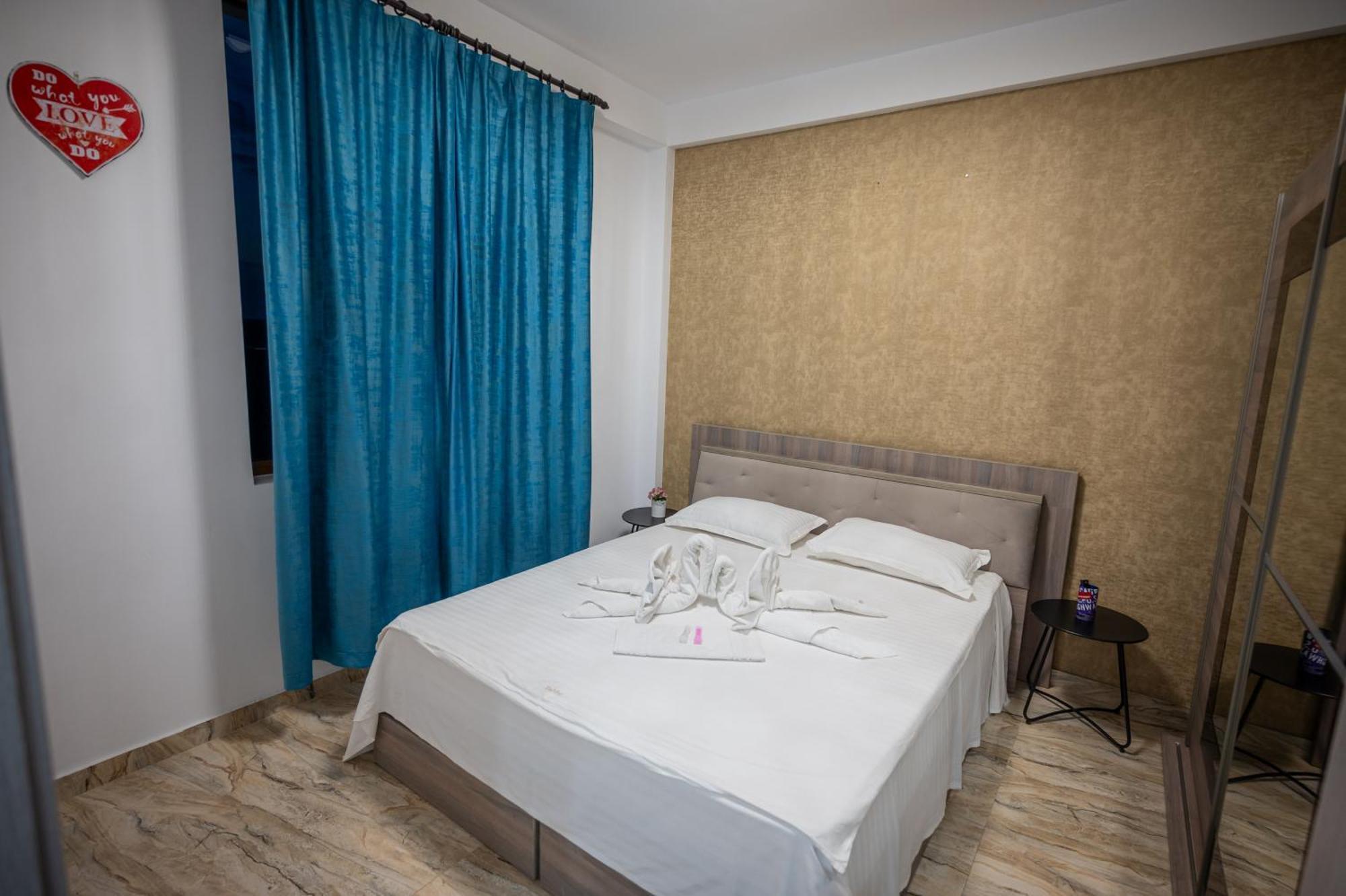 Hotel Damar Costinesti Esterno foto