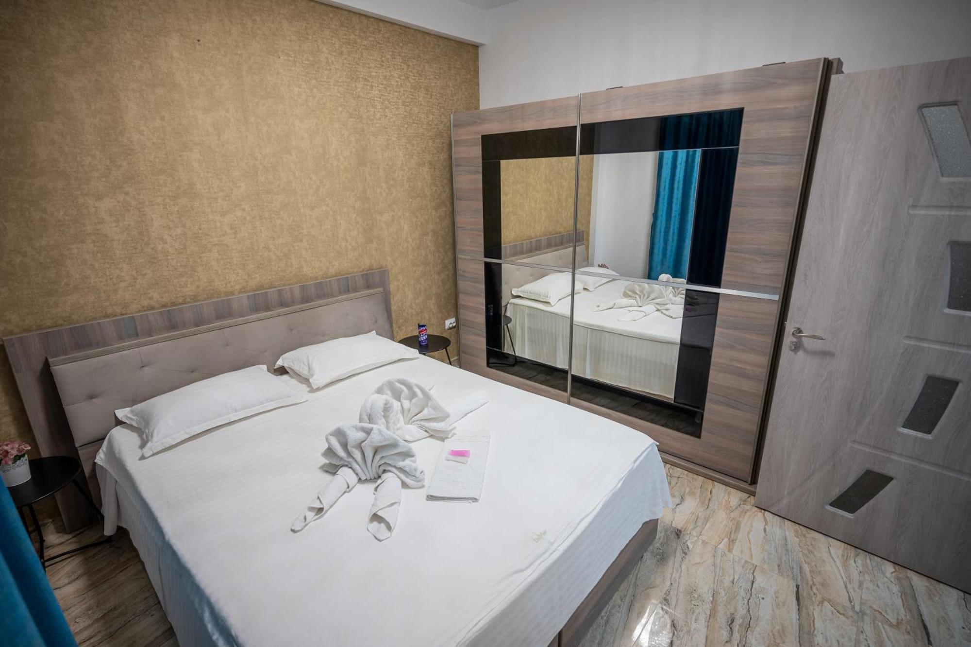 Hotel Damar Costinesti Esterno foto